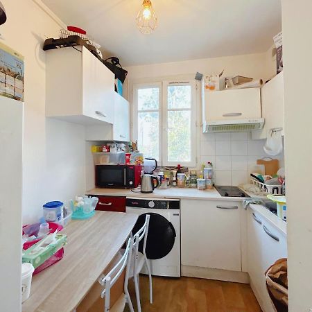 Room Private Next To Train B, Very Easy To Go To Centre Ville Just 1 Room, Not Whole The Appartement Cachan Exterior foto
